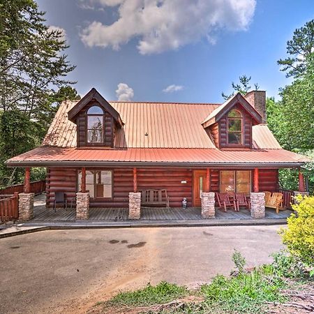 Pigeon Forge Getaway With Covered Patio And Hot Tub! Exterior photo